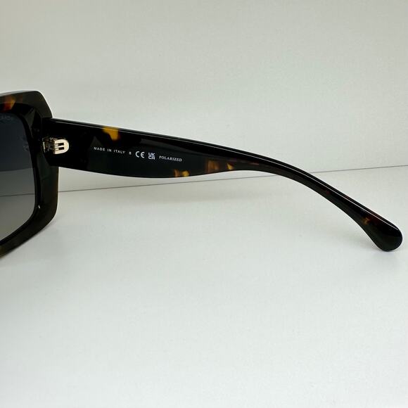 New CHANEL Sunglasses - Picture 14 of 16